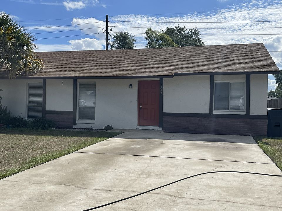 1st image of 1503 Hendren Dr #1503