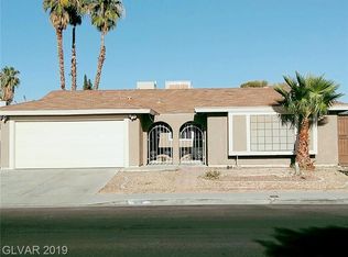 3916 Redwood St, Las Vegas, NV 89103