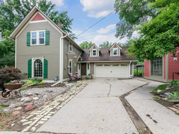 4171 Main St, Saint Bonifacius, MN 55375