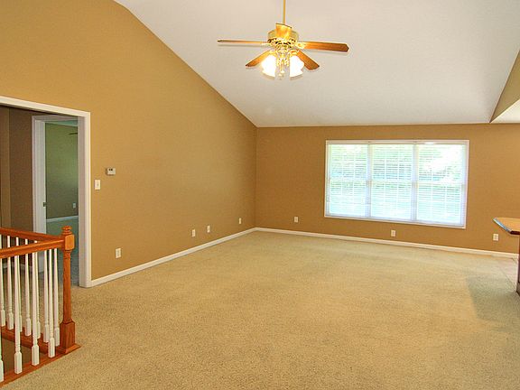 5th image of 2833 Lynwood Hills Dr
