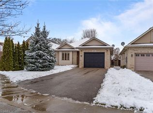 26 Jamieson Ct, Brantford, ON N3T 6T1