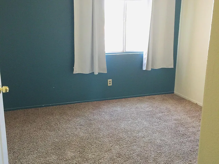 6665 Goldencreek Way — Photo 25
