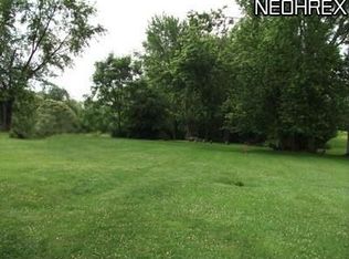 1510 Mattie St SE, Canton, OH 44707