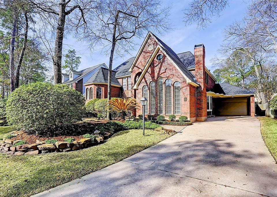 1st image of 6 Brandenberry Ct