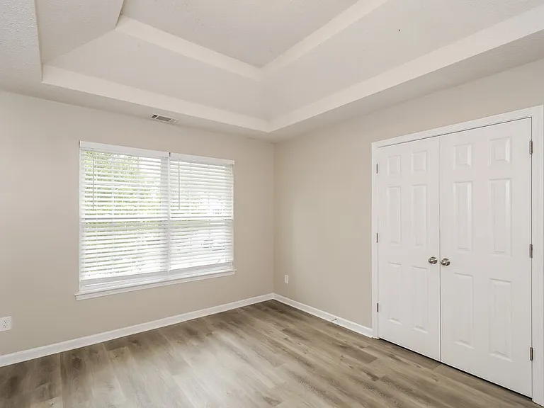 1037 Summer Cypress Dr — Photo 14