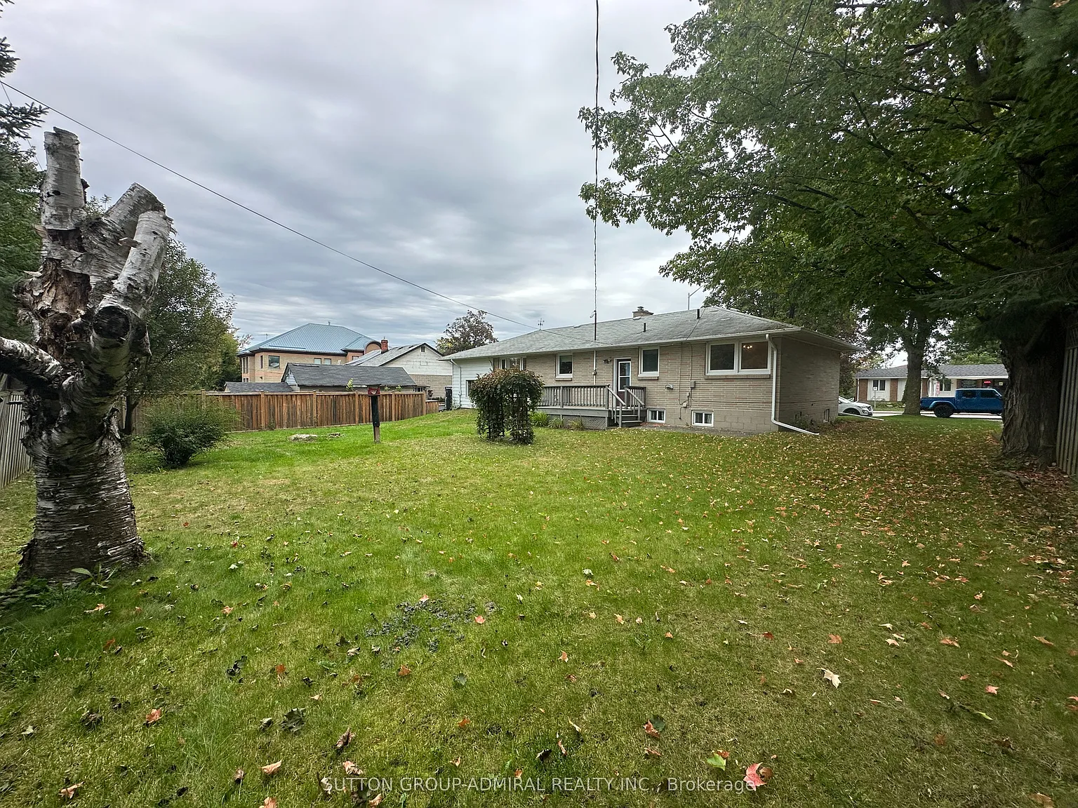 3 bed, $2,950 — Photo 2