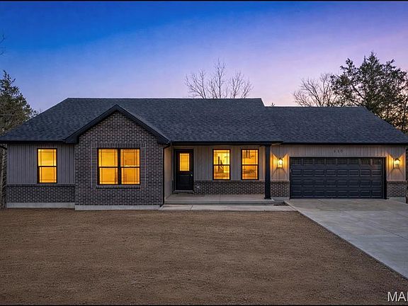 2nd image of 830 Stone Gate Dr