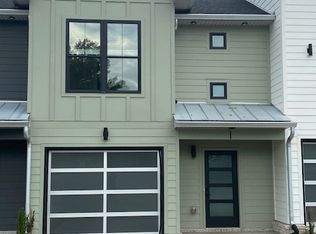 160 Excell Rd #I, Clarksville, TN 37043