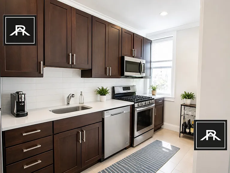 1342 Commonwealth Ave #9 — Photo 1