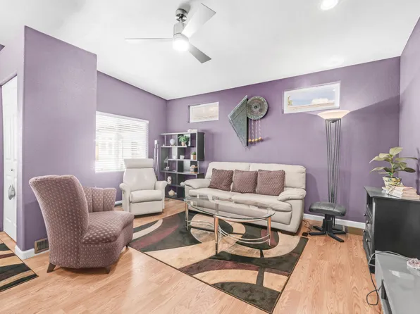 859 Aquamarine Drive, Apache Junction, AZ 85119