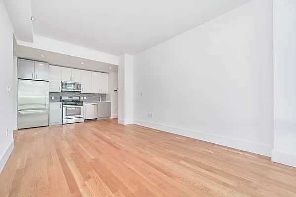 Rented by Living New York | media 7