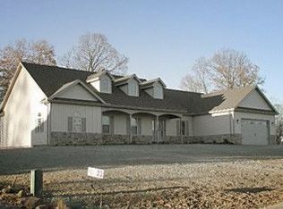 33 Mountain View Dr, Mount Clare, WV 26408