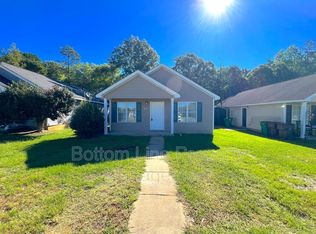 1329 Toddville Rd, Charlotte, NC 28214