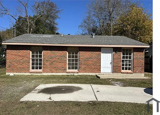 58 Chieftain Way — Photo 1