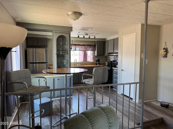 1776 S LAWSON Drive, Apache Junction, AZ 85120