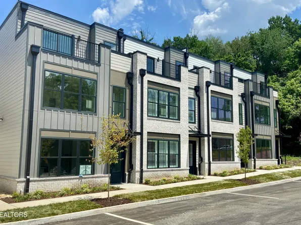 374 McCormick St, Knoxville, TN 37920