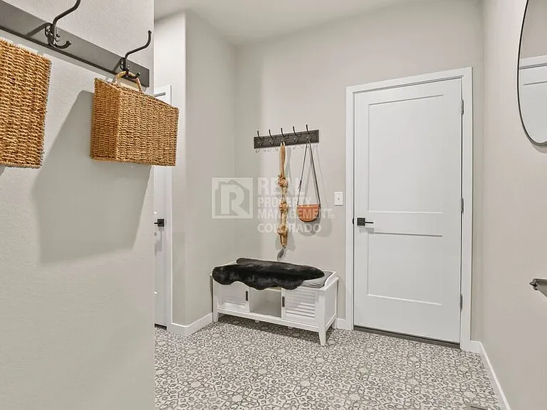 11059 Falling Snow Ln — Photo 34