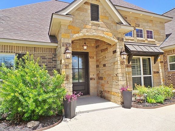 3rd image of 4317 Toddington Ln