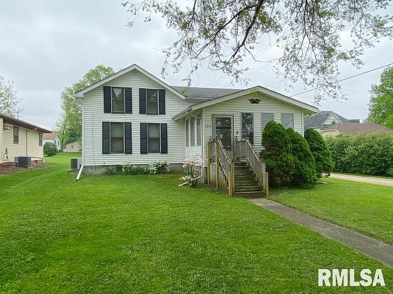 1214 6th Ave, De Witt, IA 52742 Zillow