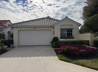 5950 Almaden Dr, Naples, FL 34119