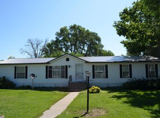 314 N Walnut St, Fremont, IA 52561