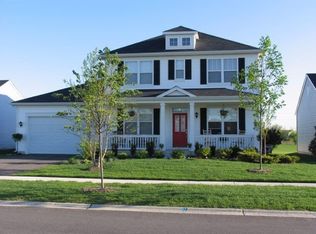 2885 Hillsboro Blvd, Aurora, IL 60503