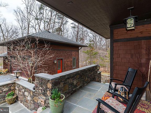 4th image of 1905 Kingswood Ct