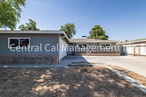 10421 Glenn St Photo 1