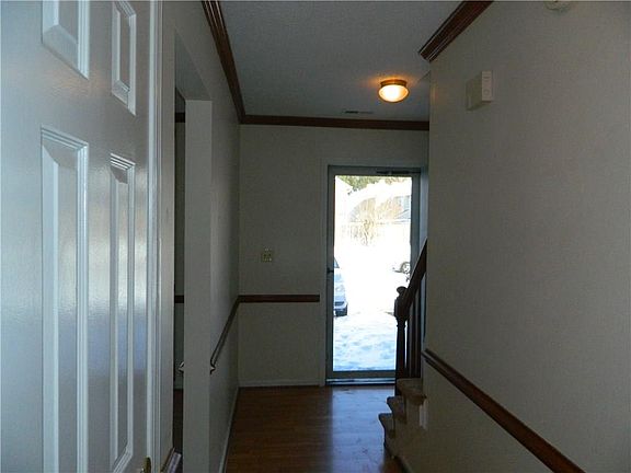 4th image of 816 Nottaway Dr
