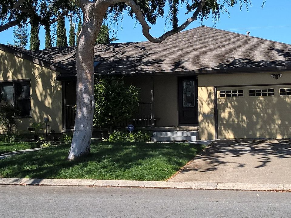 1st image of 1381 Floyd Ave