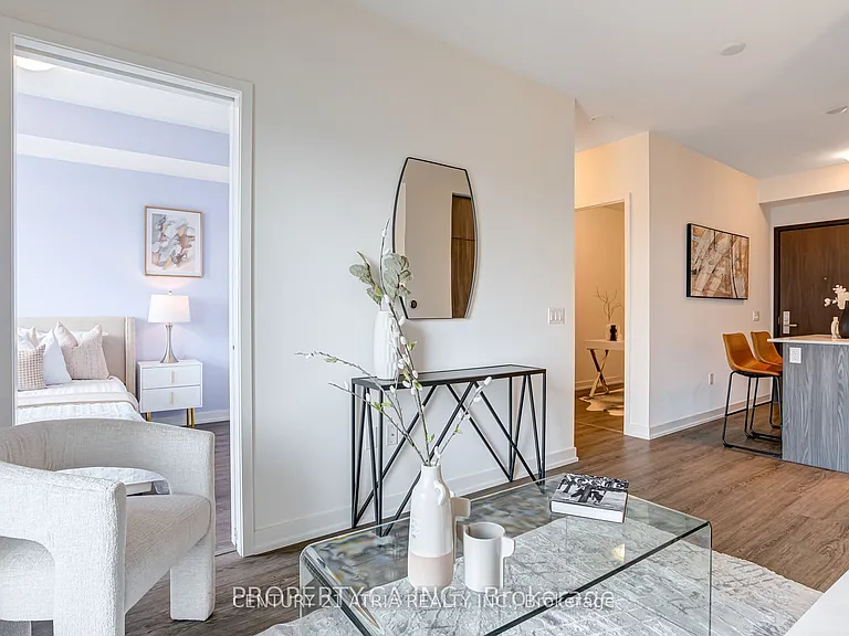 1 Yorkville Ave #3507 — Photo 7
