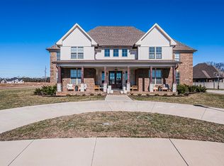 3050 Compass Ct, Bowling Green, KY 42101