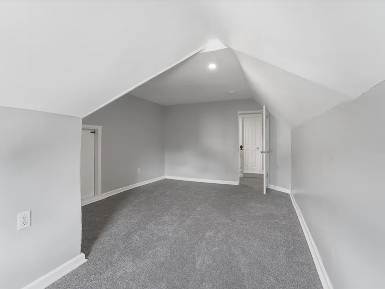 150 Ridge Rd #2 — Photo 10