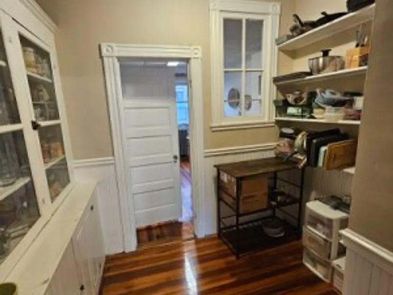 5 Euston St #2 — Photo 8