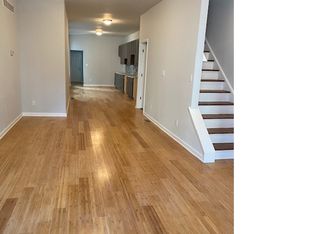 2435 N 19th St, Philadelphia, PA