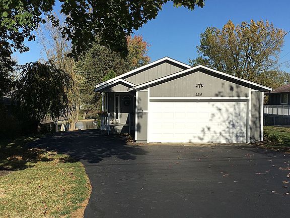 3rd image of 2505 Chickasaw Dr
