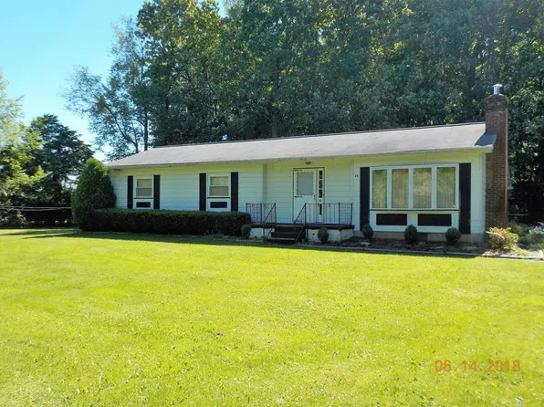 20 Gough Rd, Oil City, PA 16301