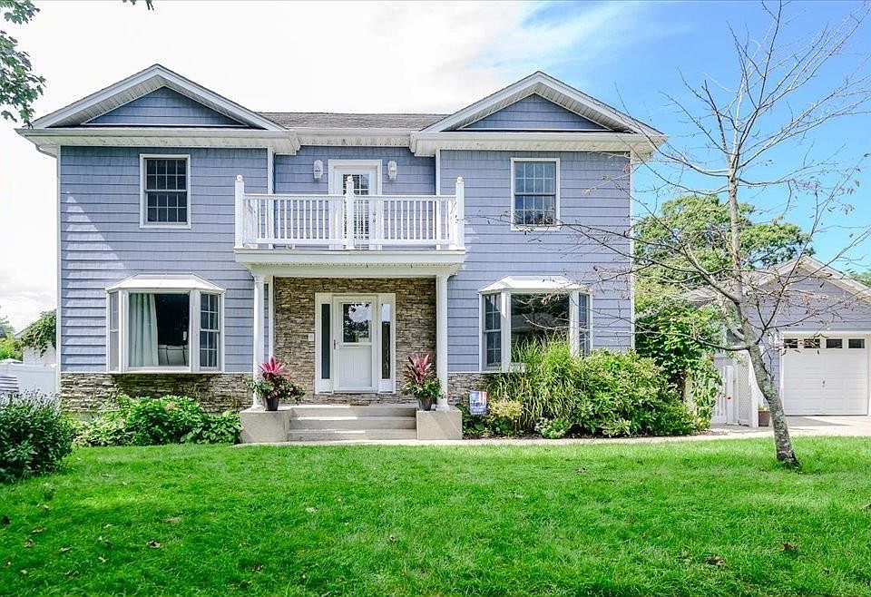 1st image of 24 William Avenue