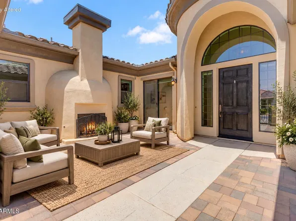 2538 E RAVENSWOOD Drive, Gilbert, AZ 85298