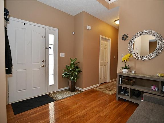 3rd image of 8115 Eskerban Dr
