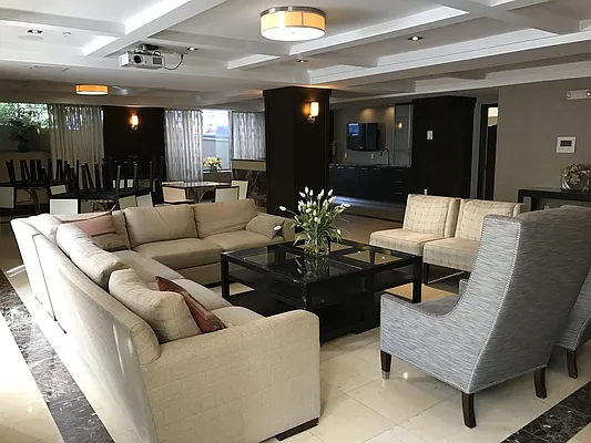 Sold by Arden Group International | media 32