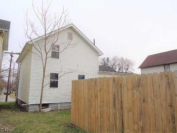 3rd image of 707 Ohio Ave