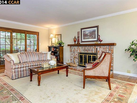 5th image of 740 Palomino Ct