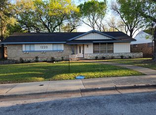 1220 Robin Glen Dr, Dallas, TX 75232
