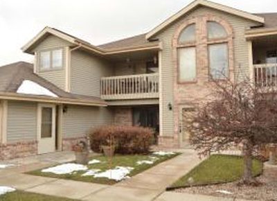 2114 Woodburn Rd, Waukesha, WI, 53188