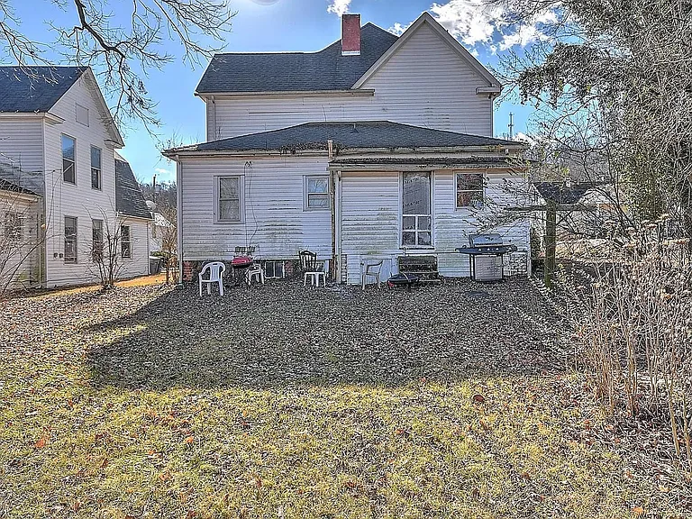1125 Windsor Ave #1 — Photo 13