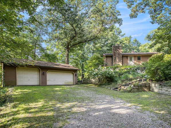 11056 Greer Dr, Richland, MI 49083