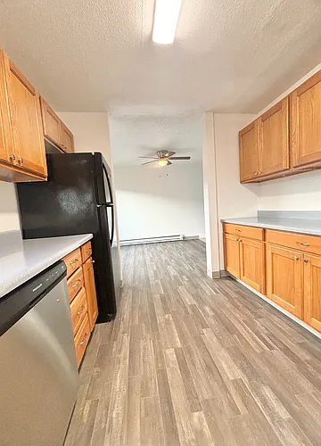 1200 E Powell Blvd #18 Photo 1