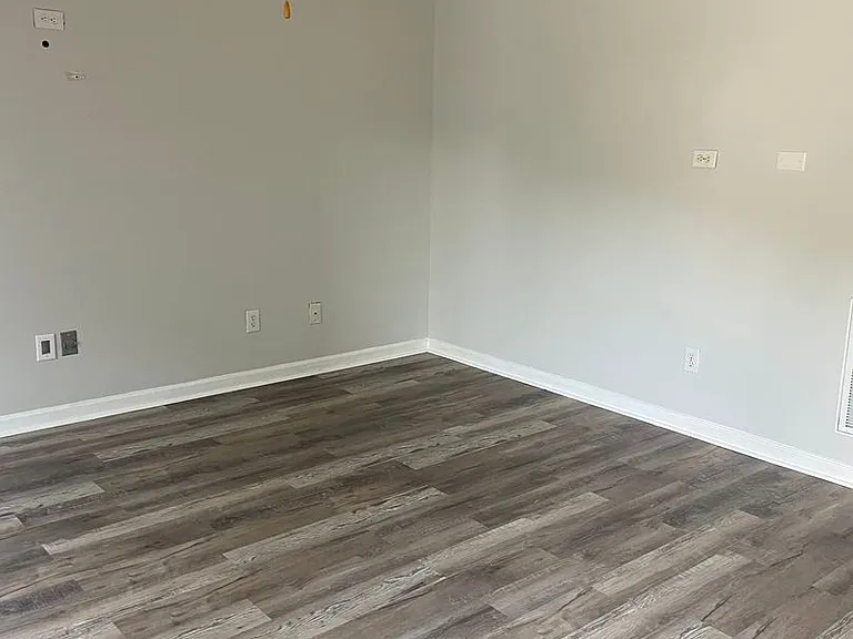 5213 Falling Creek Ln — Photo 2
