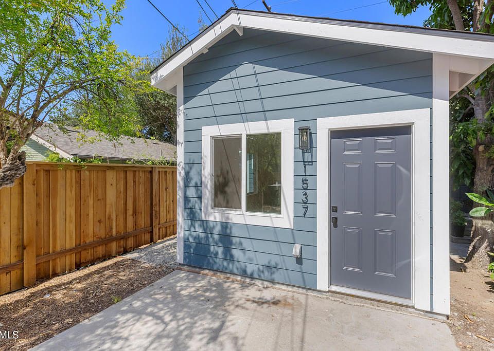 1st image of 1537 Wesley Ave